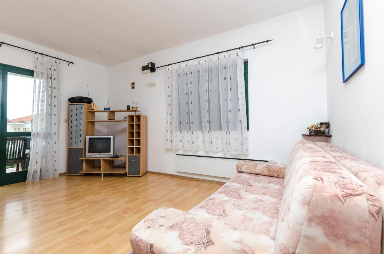 Apartments Katja Trogir Buitenkant foto