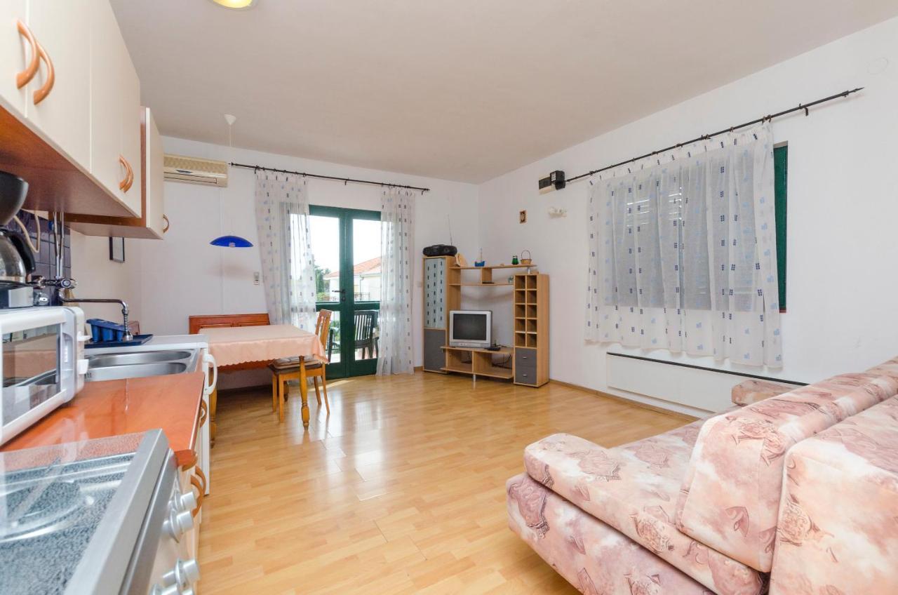 Apartments Katja Trogir Buitenkant foto